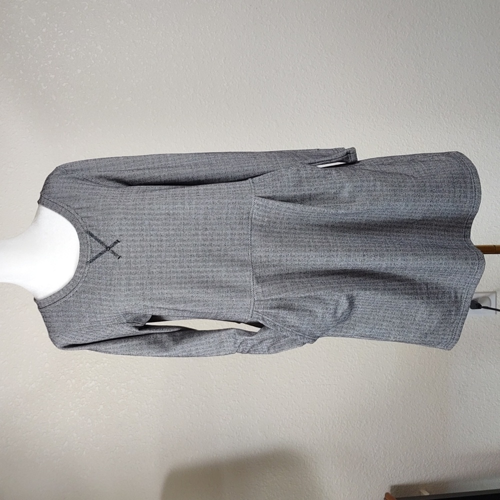 Patagonia Women's Herringbone Dress Size M Long Sleeves Pullover Pockets